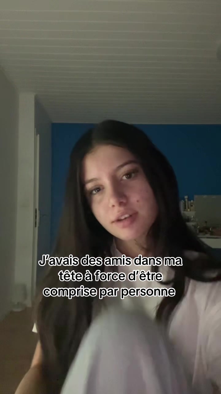 @𝐋&rsquo;🥂