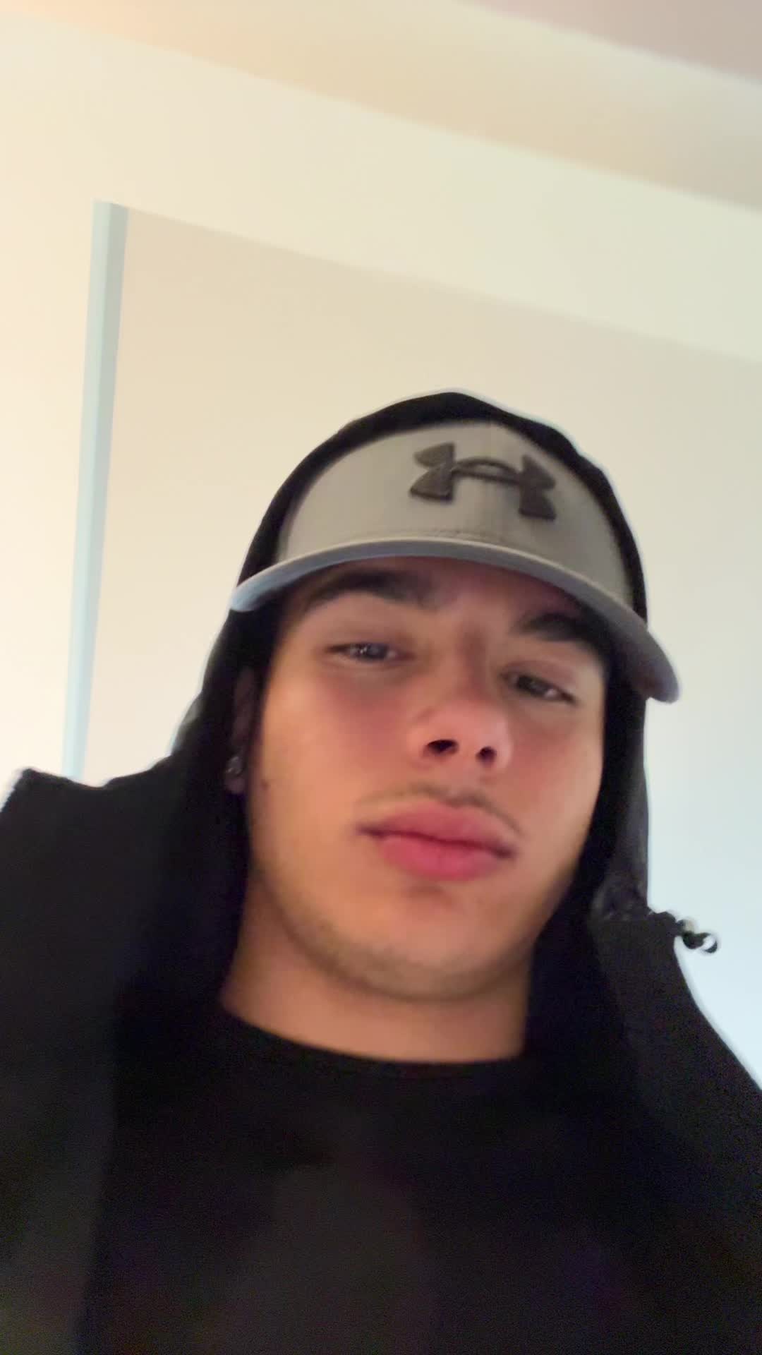 @𝗖&middot;𝗠𝗭𝗚