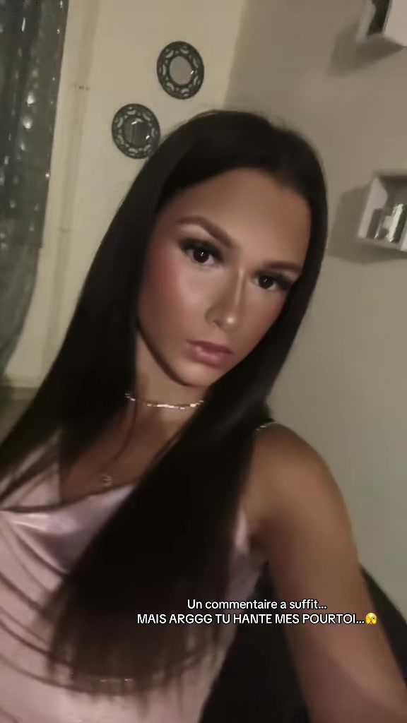 @Capucyneeee