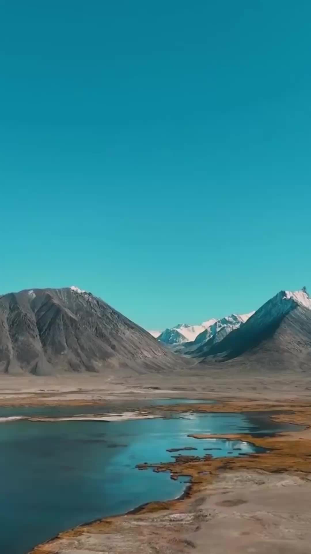 @بام_دنیا