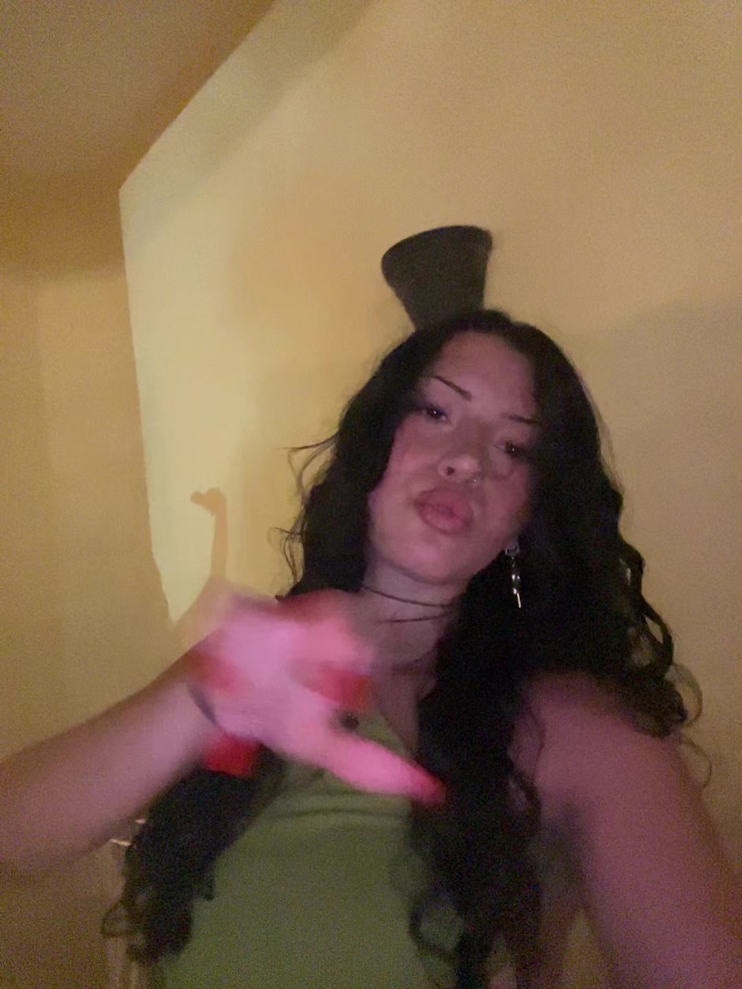 @manuela🪰