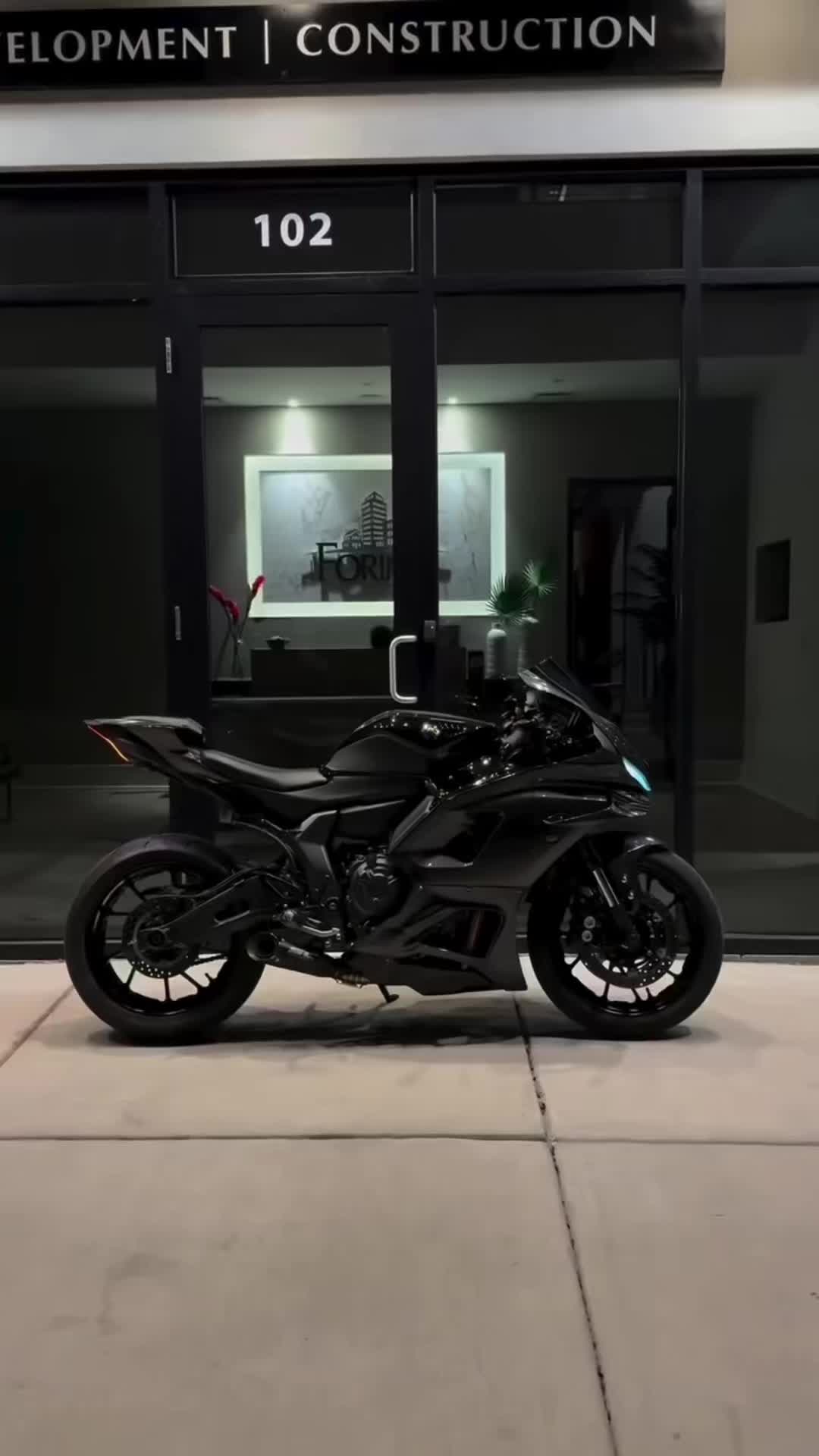 @cybemoto