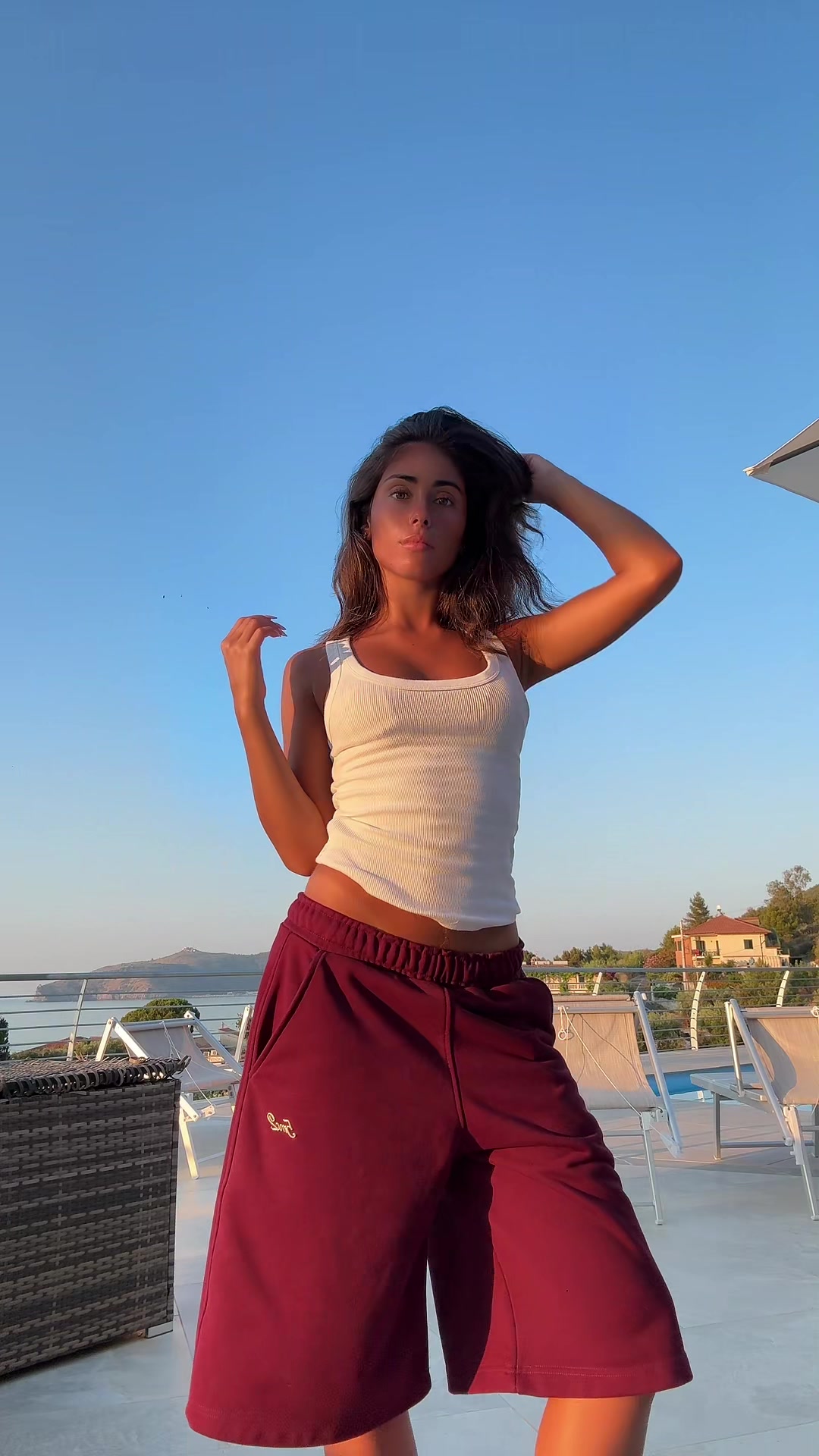 @Calessia