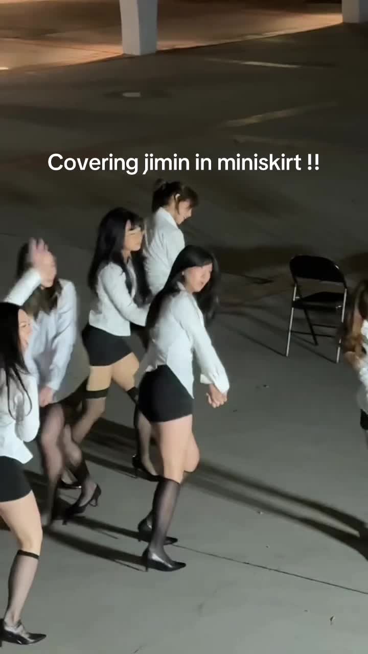 @momo