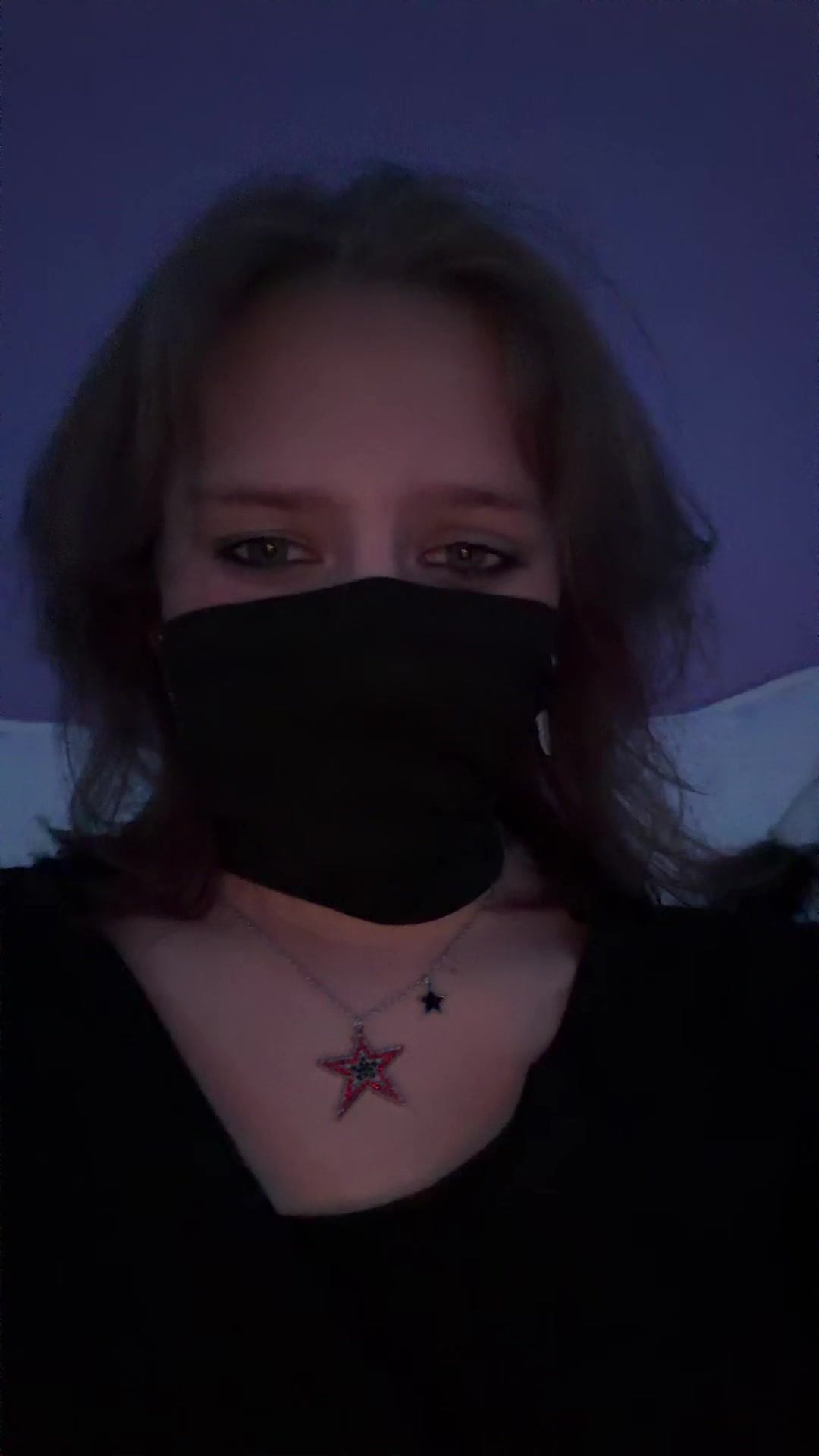 @Girl in the black mask