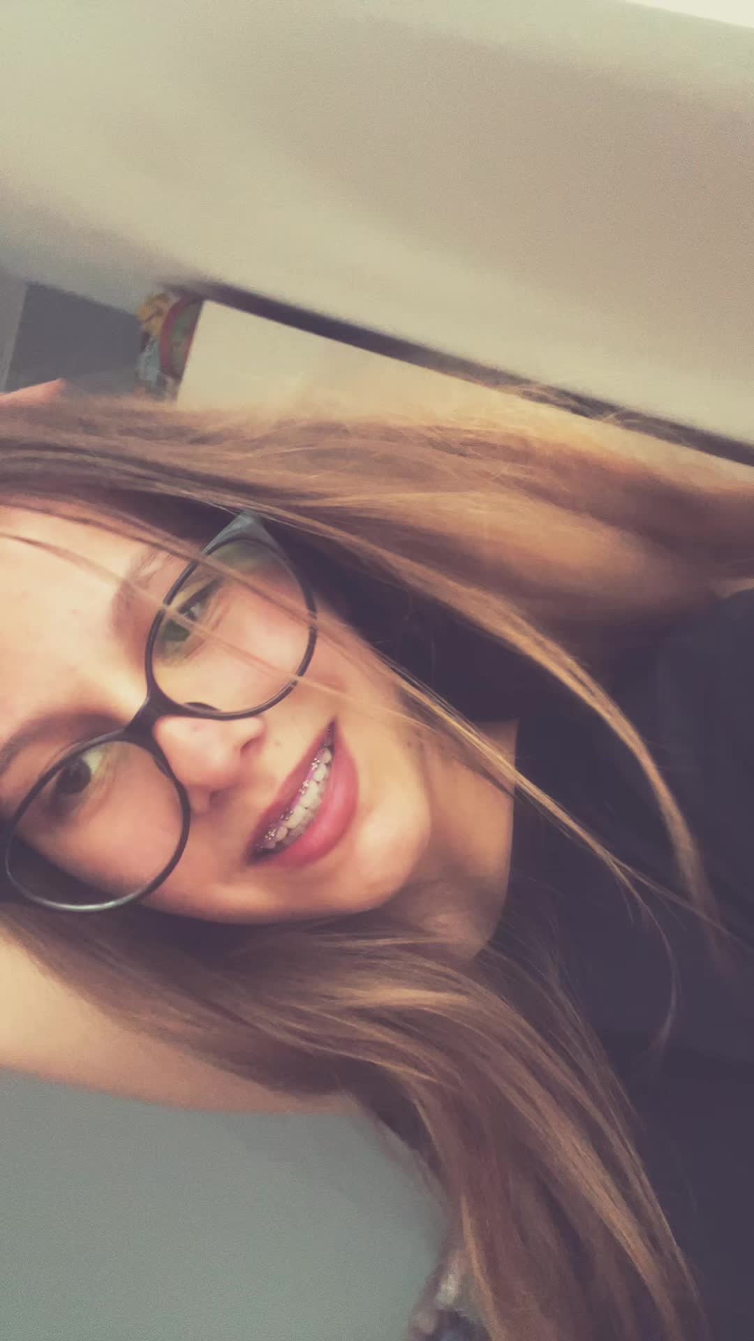 @𝓐𝓵𝔂
