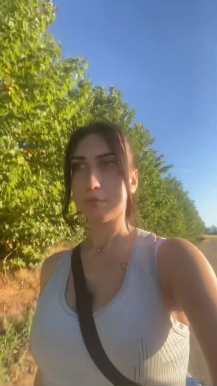 @lady_jorega