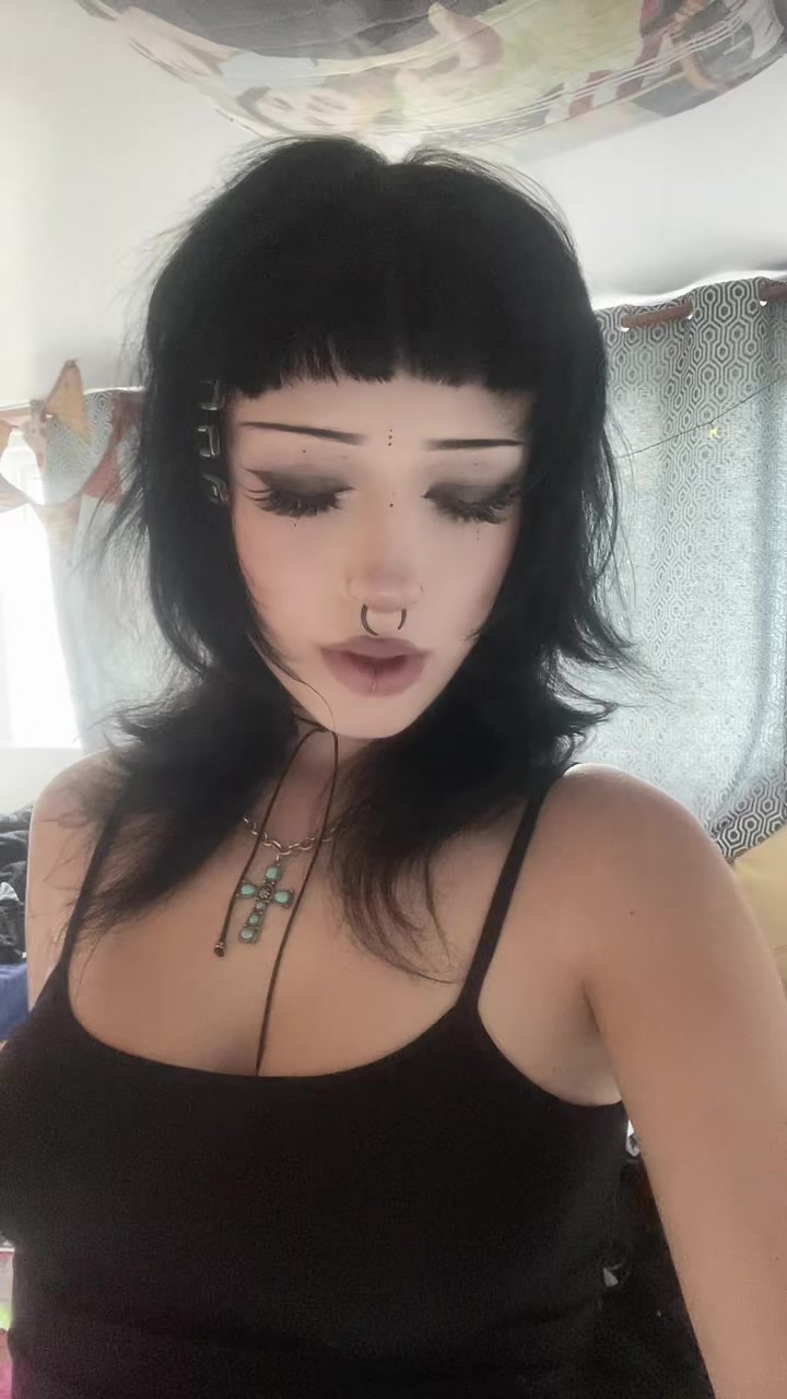 @ilovetealgreen