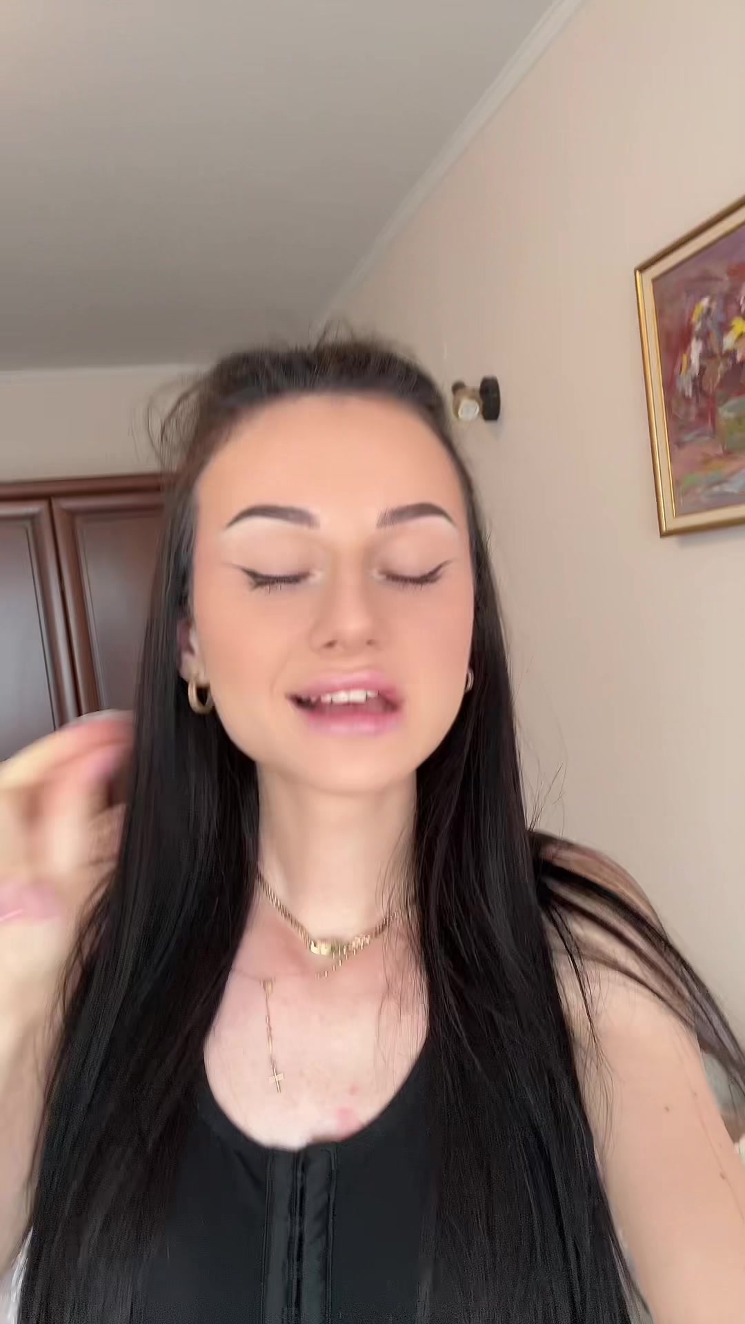 @L9UIZA