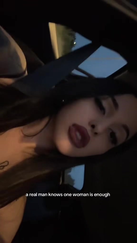 @MK