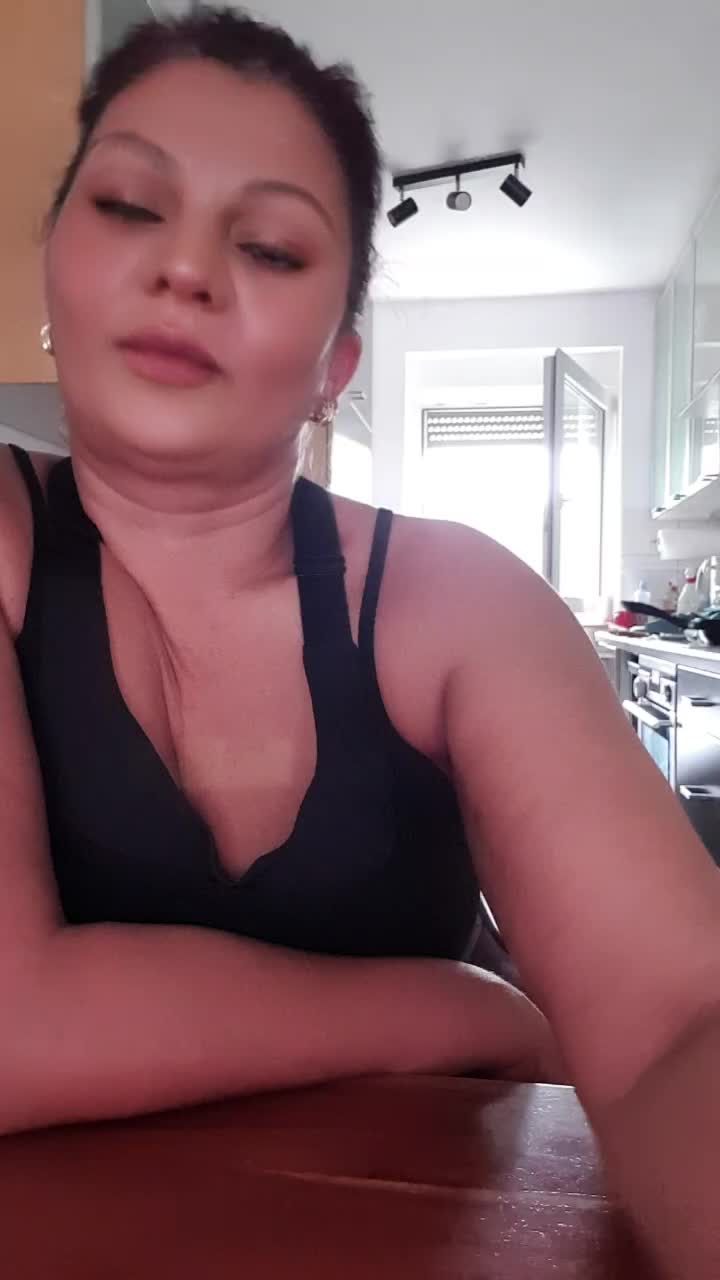 @G&uuml;lay Mor