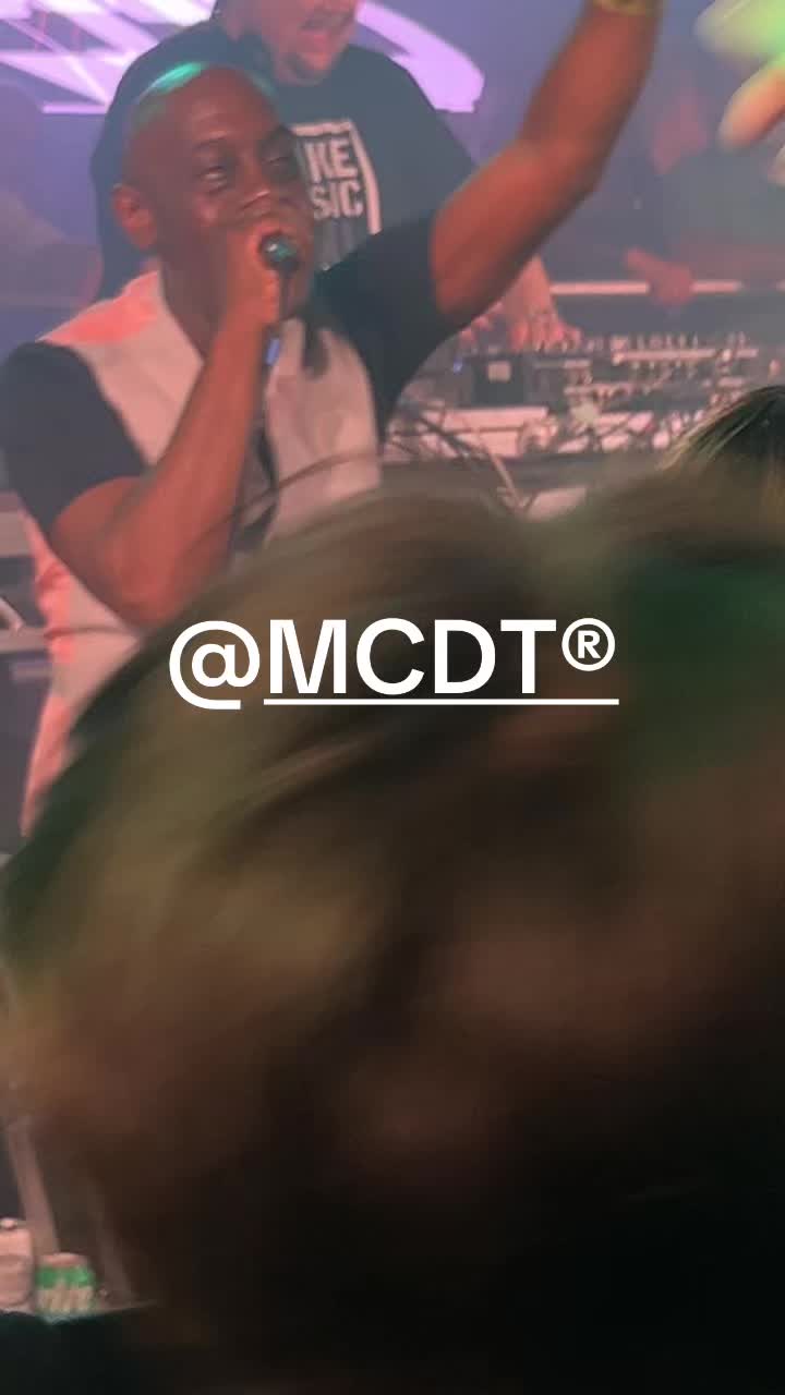 @Zo