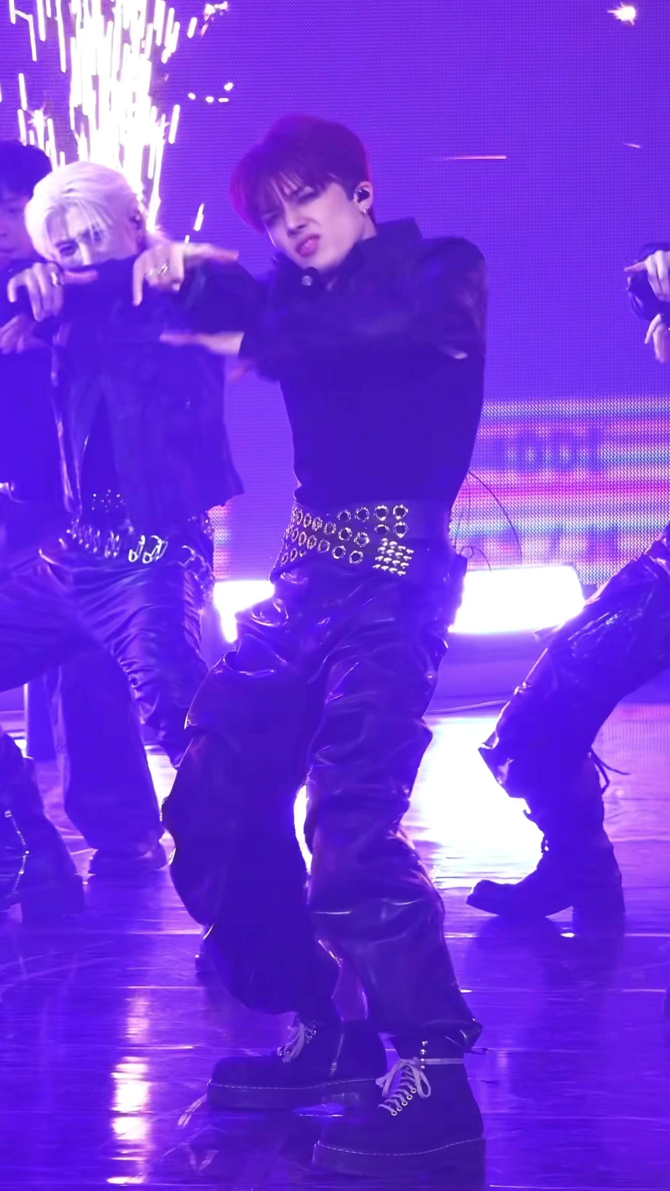 @๐๐ช๐ช๐ฆ๐ฏ