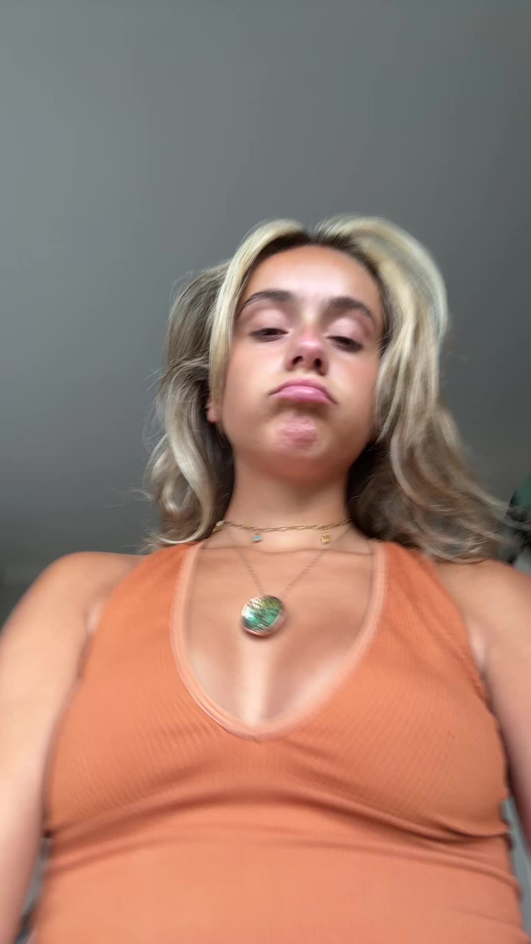 @itsskye