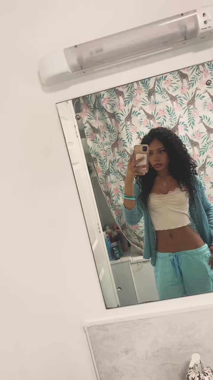 @ria🪭