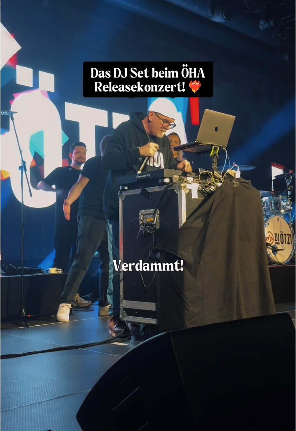 @DJ &Ouml;tzi