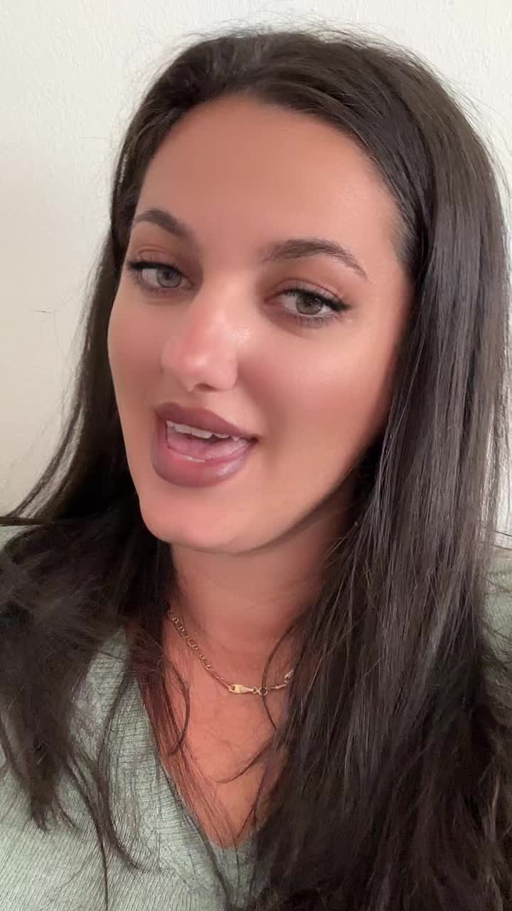 @🦅