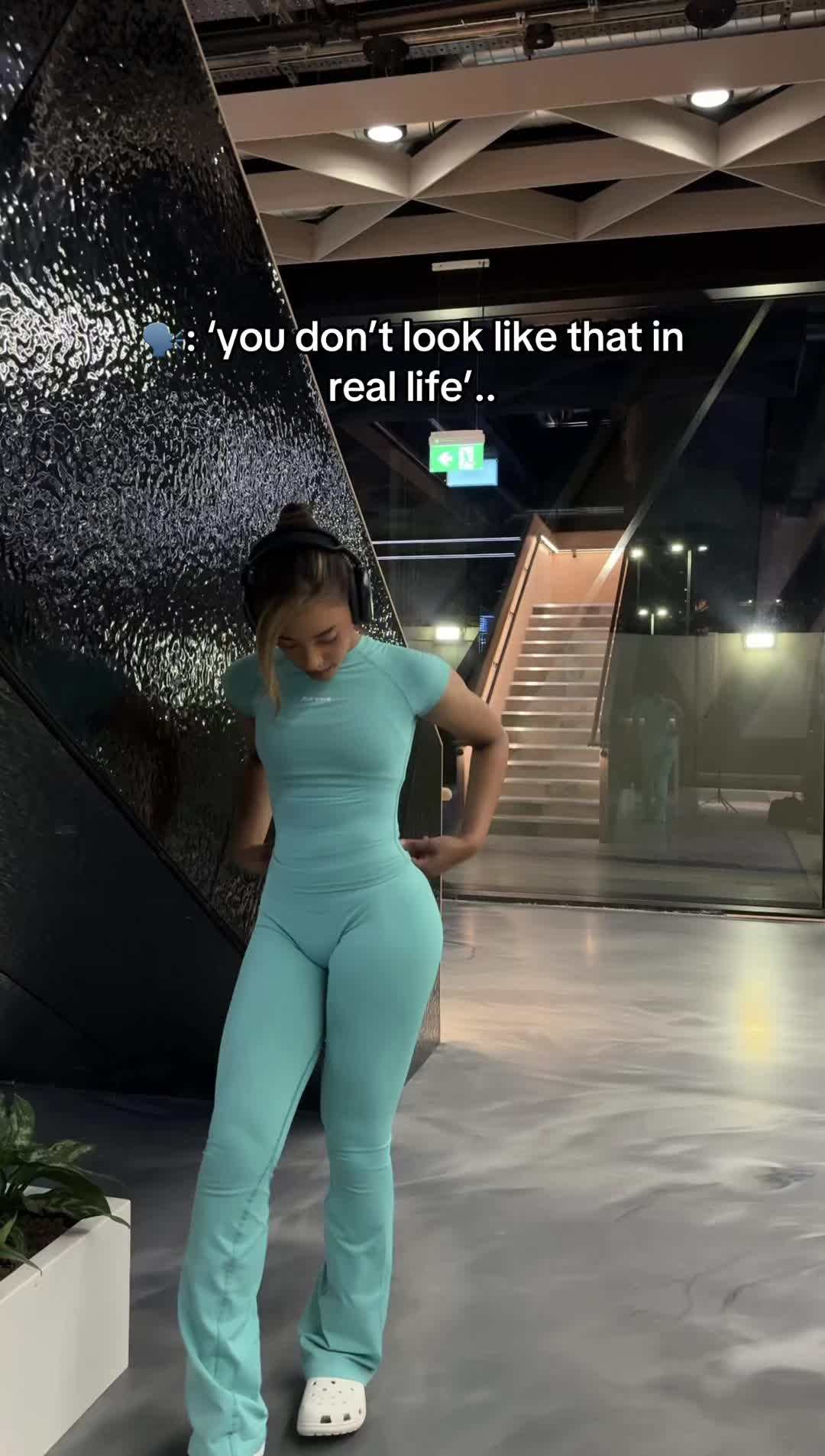 @Lina