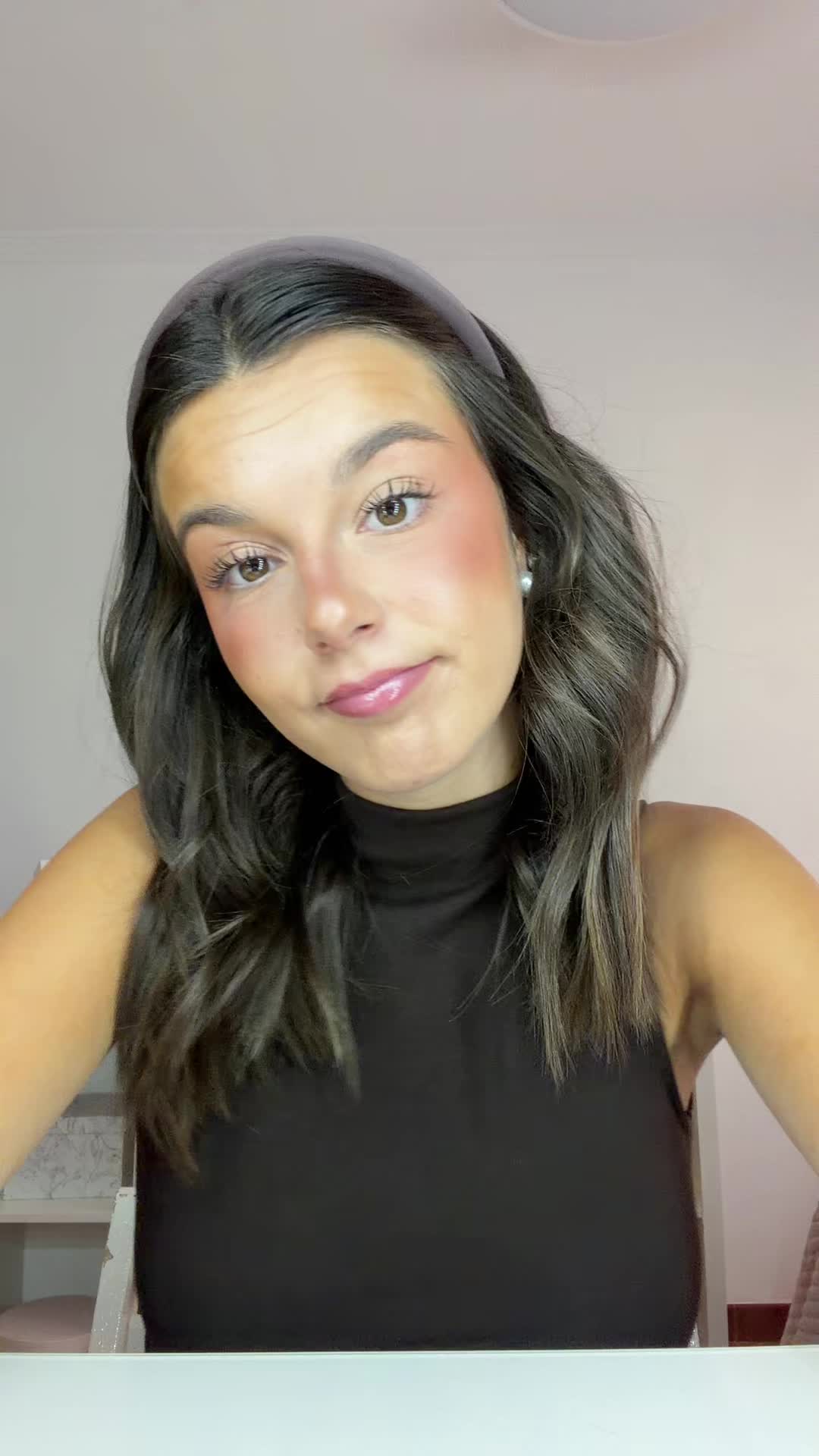 @𝚐𝚕𝚘𝚛𝚒𝚒𝚊