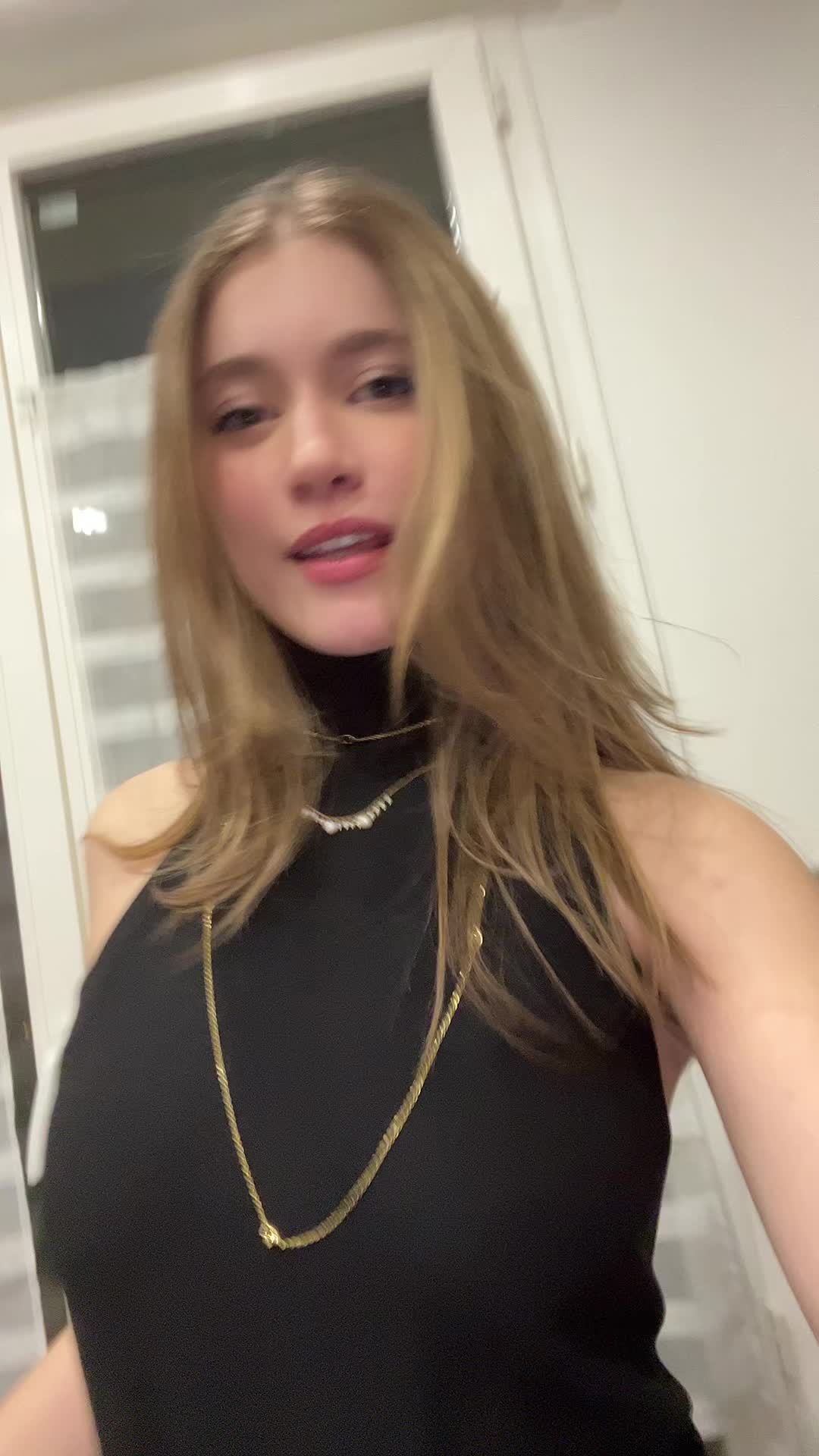 @charlotte_fery