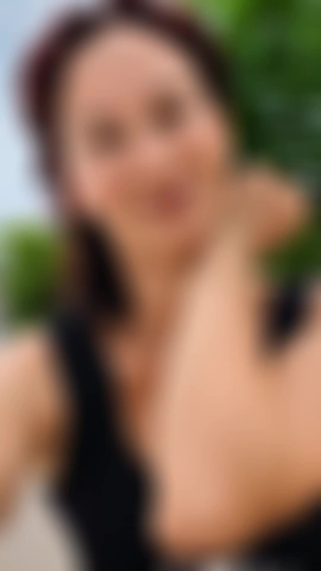 @Elena