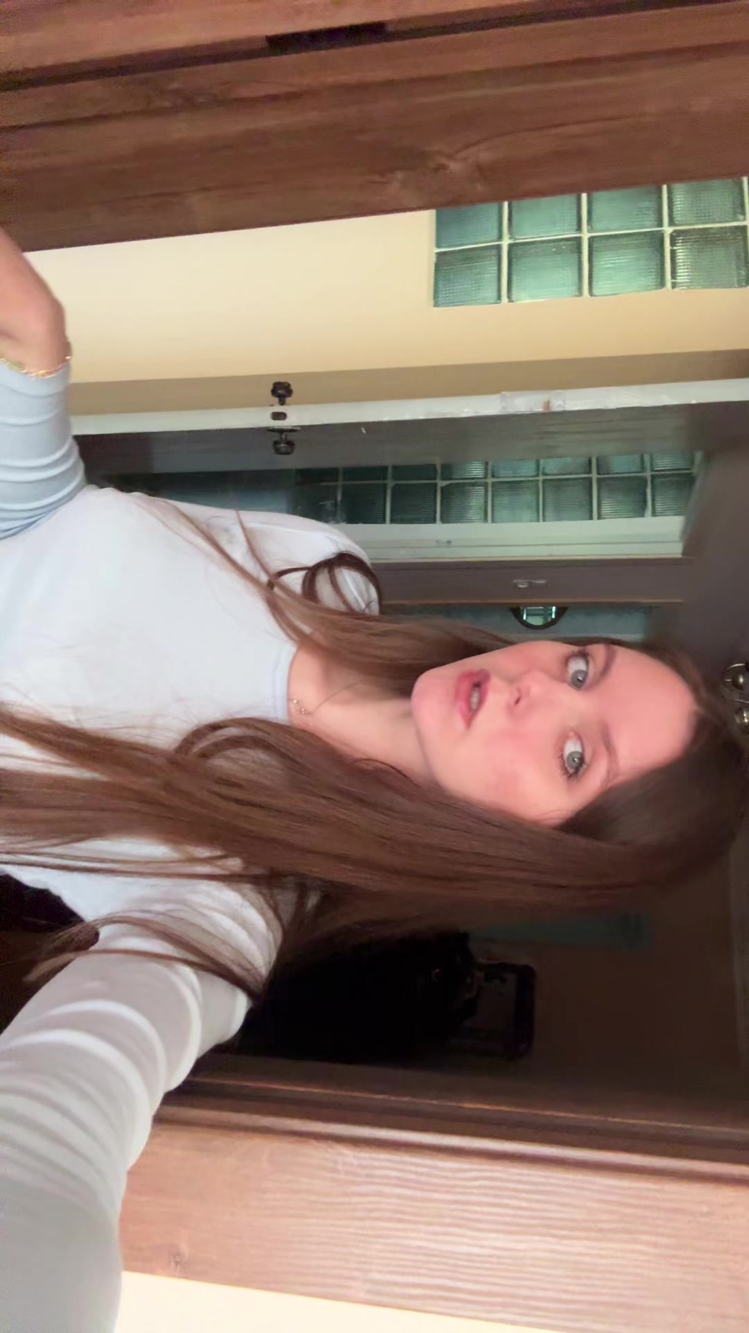 @Olya Chuhalenok