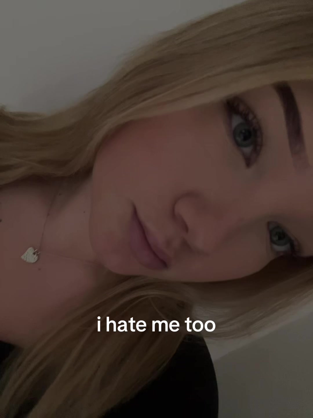 @🪡