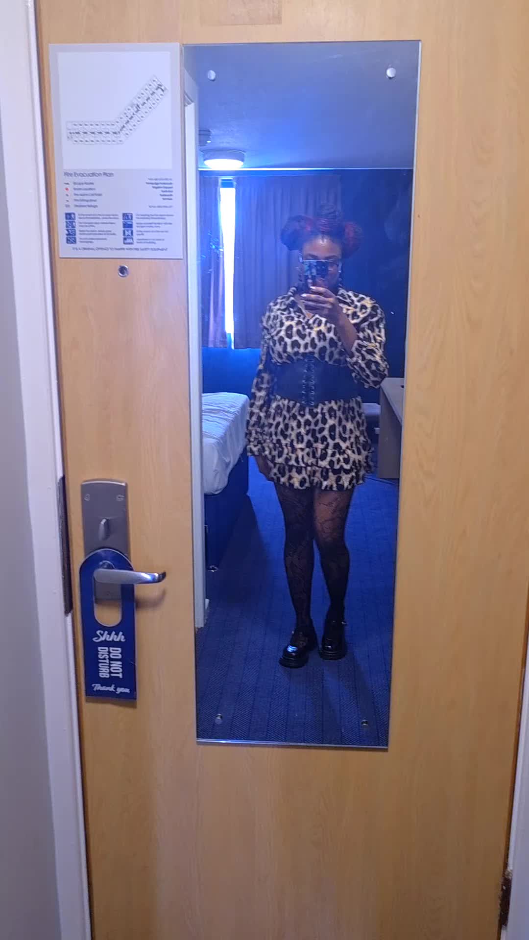 @Oyinmax