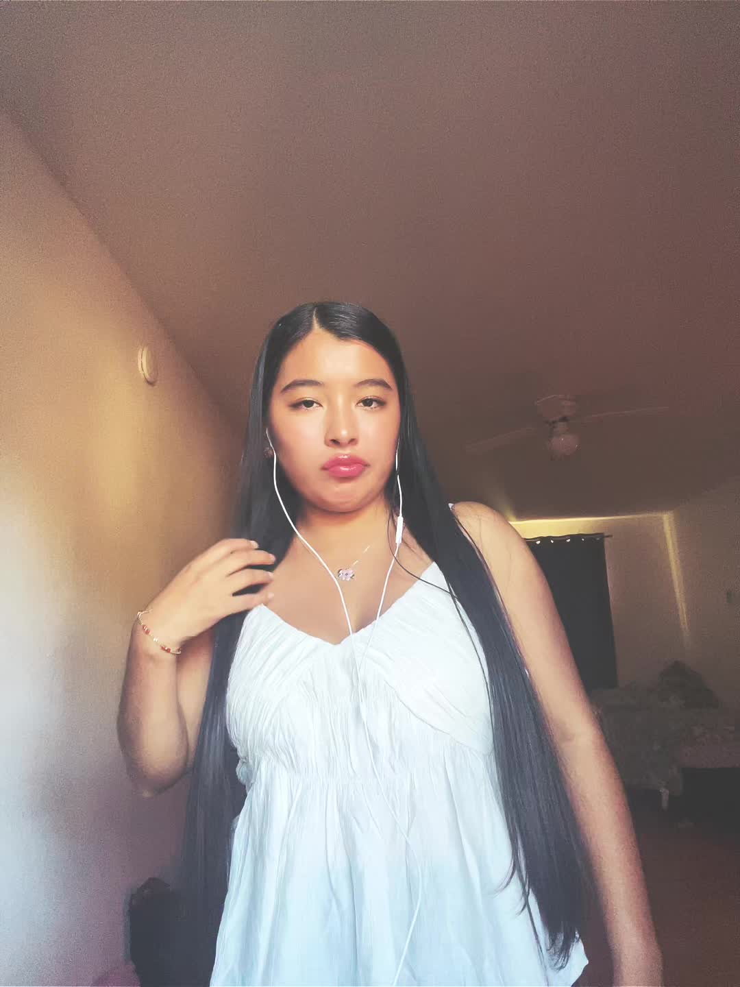 @️