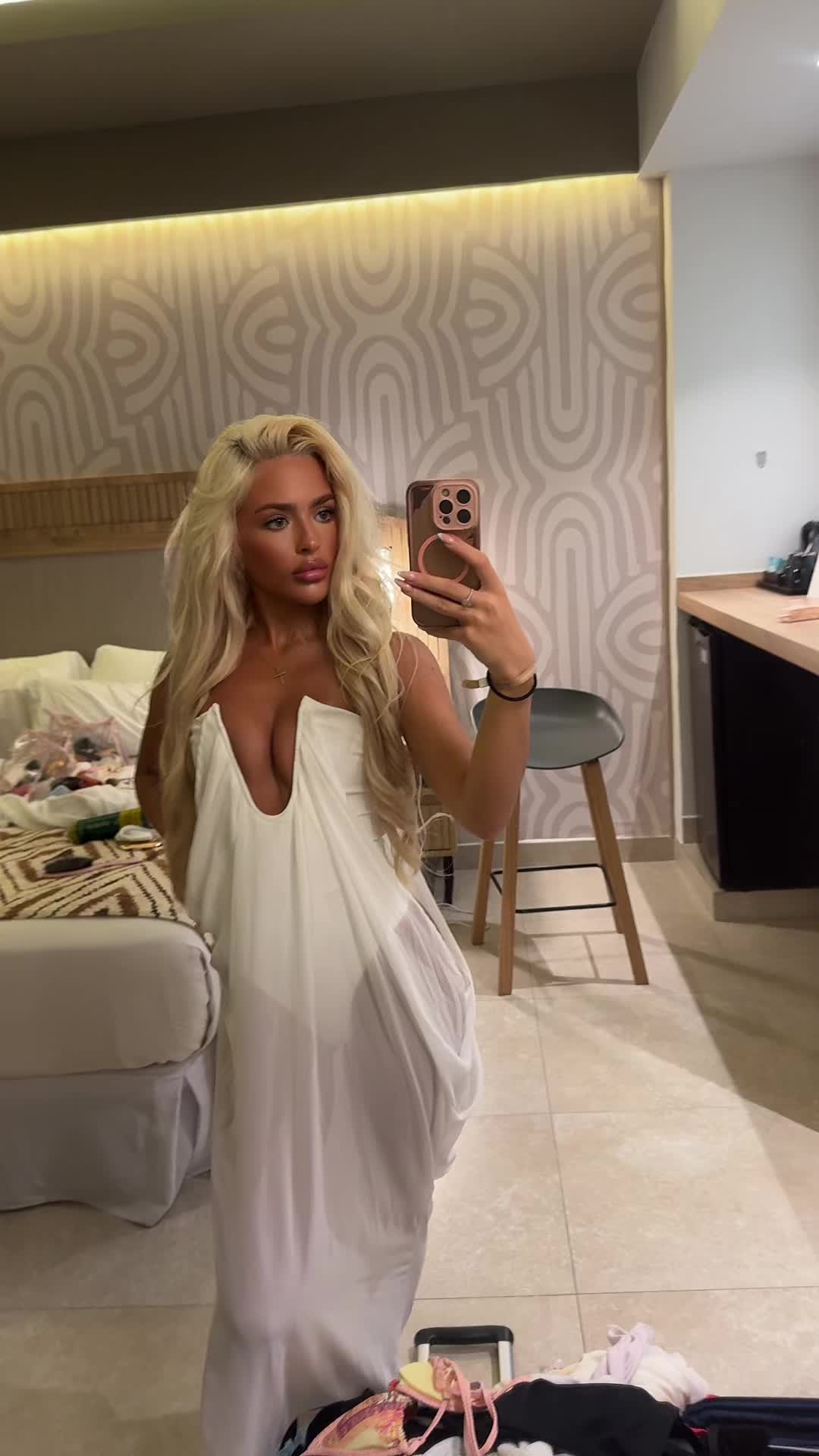 @coraleilani