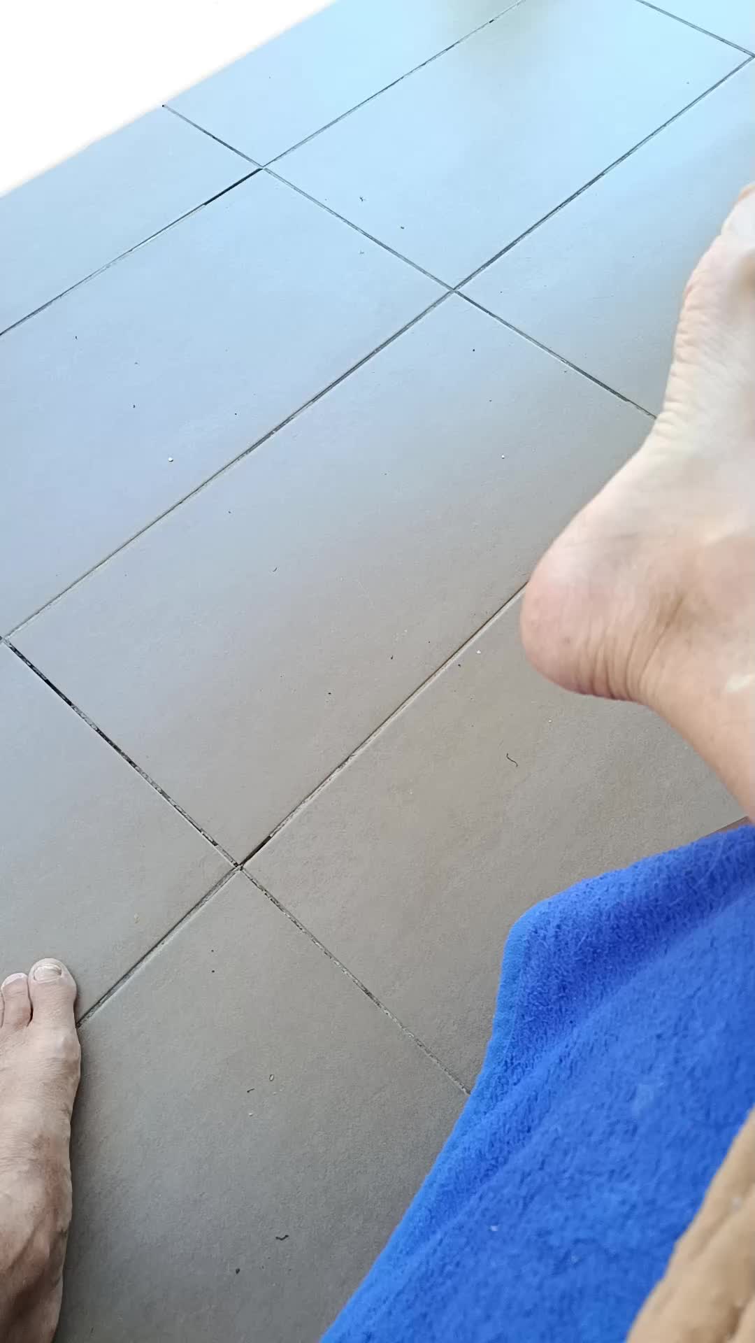 @CorneliaNelly