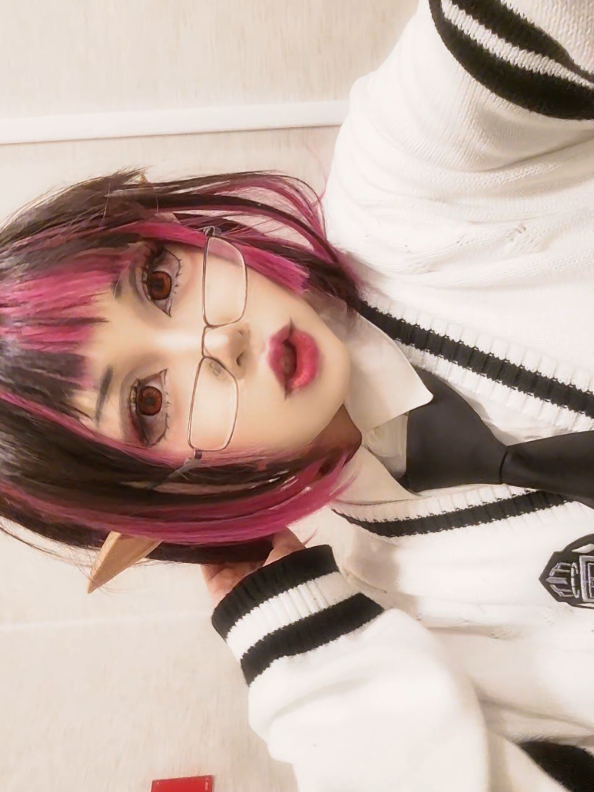 @dolltofu