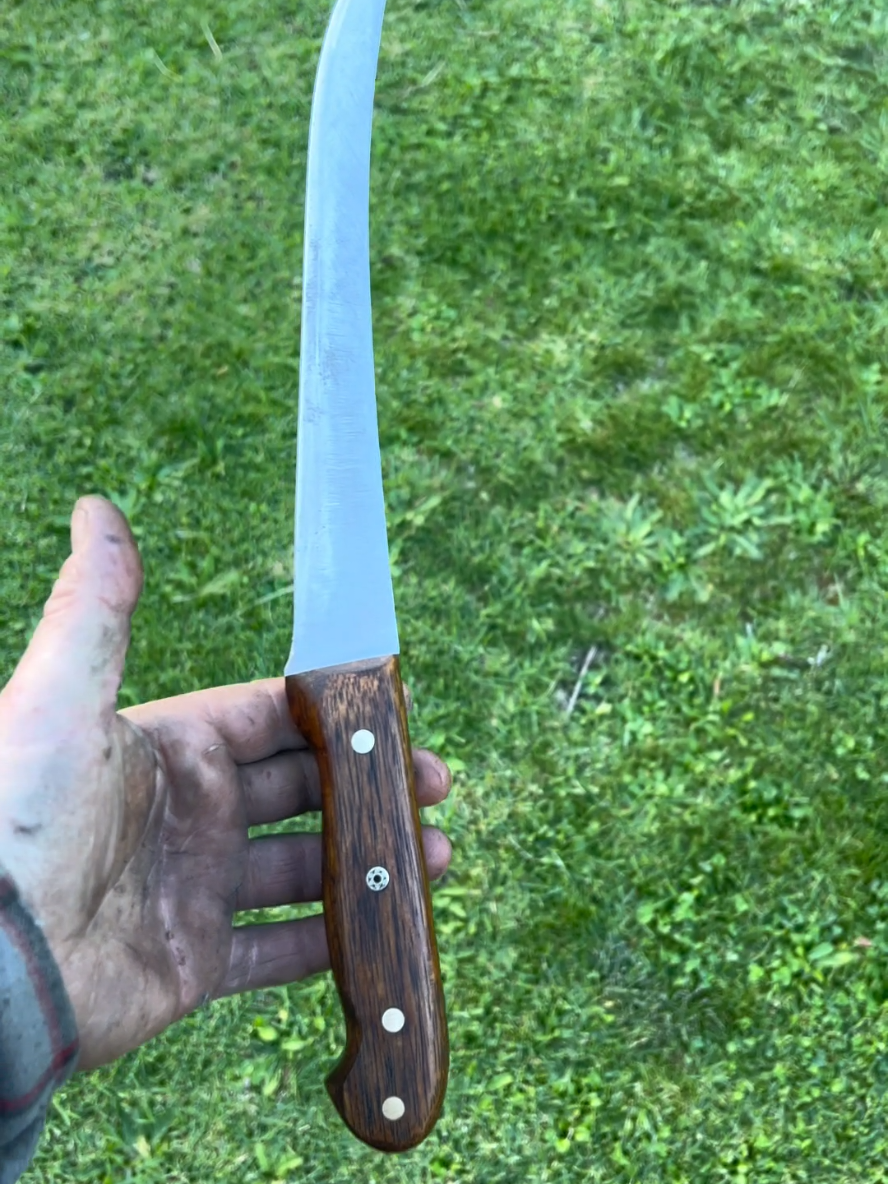 @Black_fish_blades