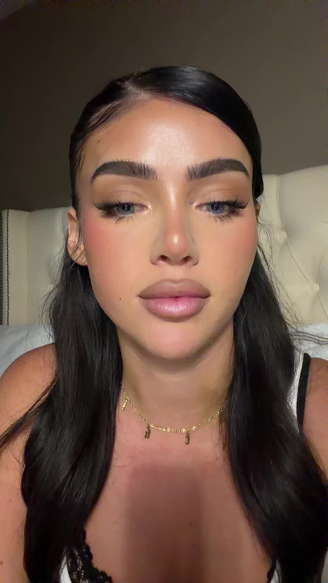 @Chloe Elizabeth