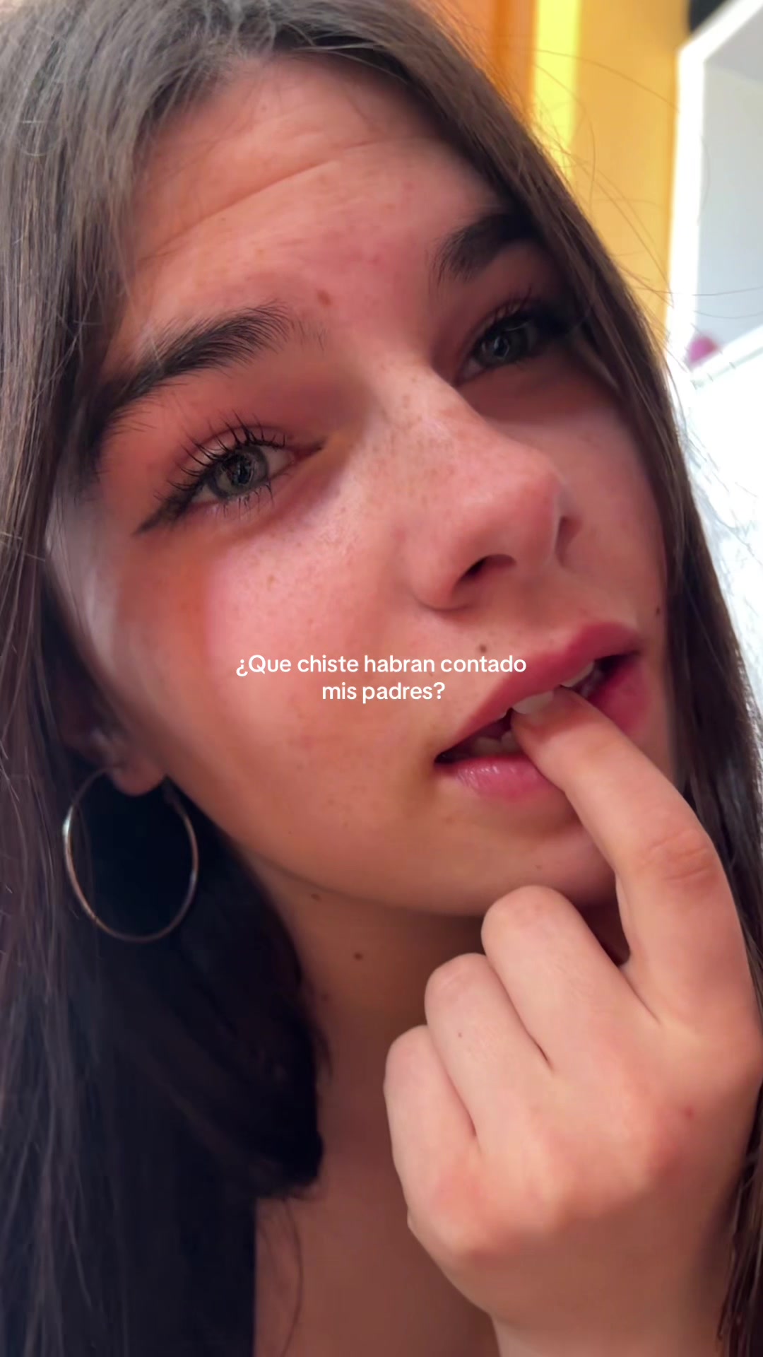 @julimamii