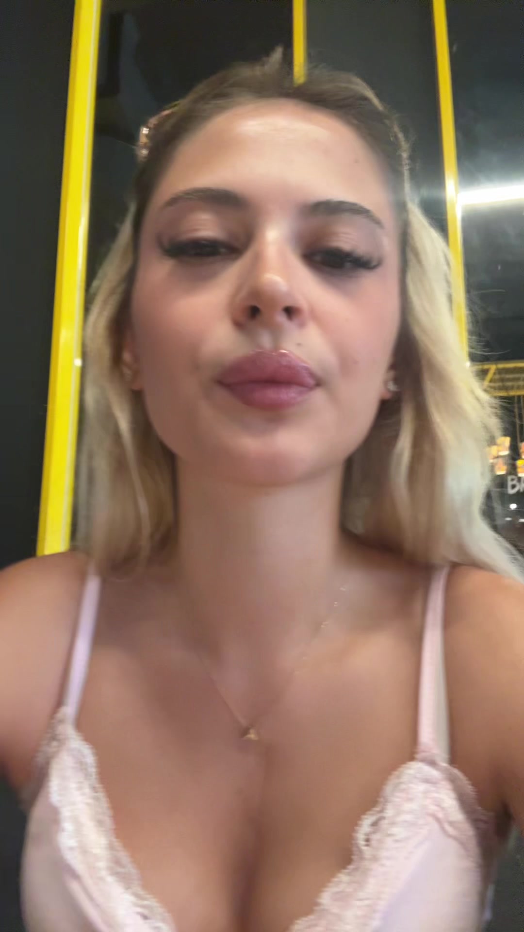 @ivana