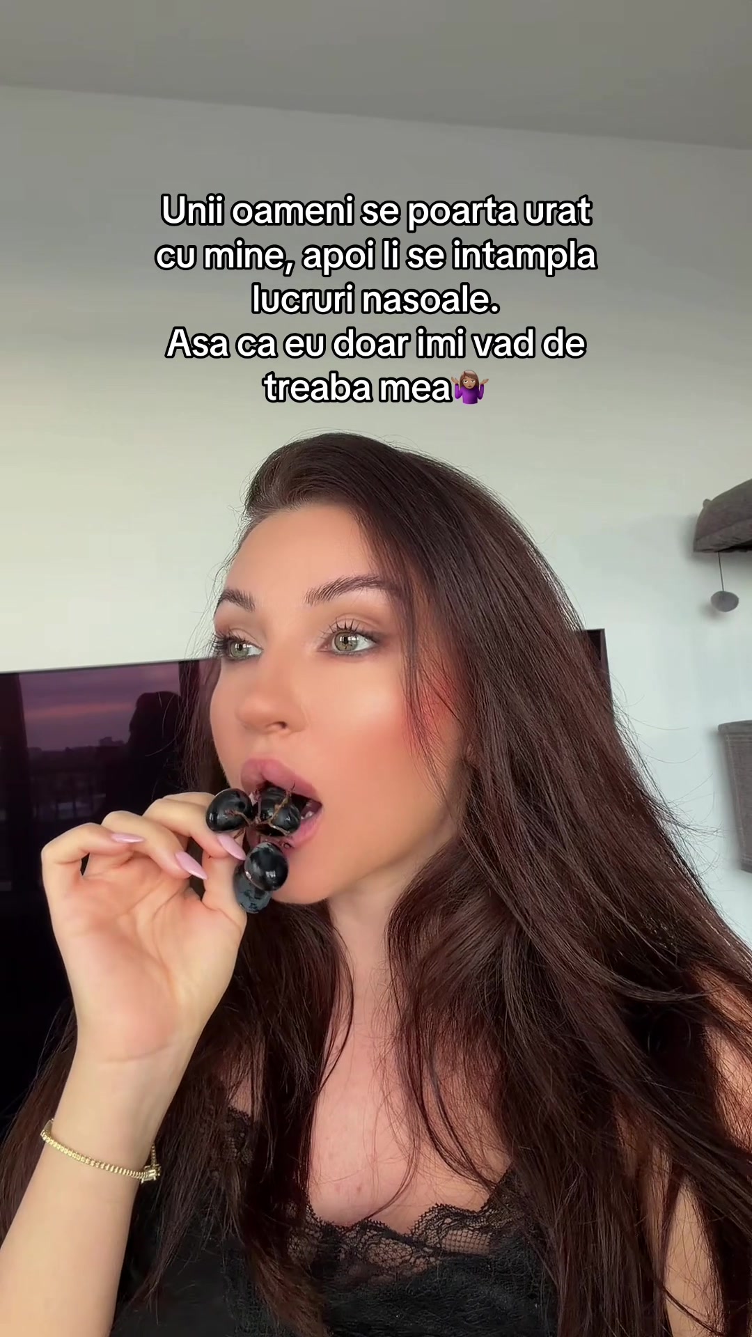@Anda Ykova