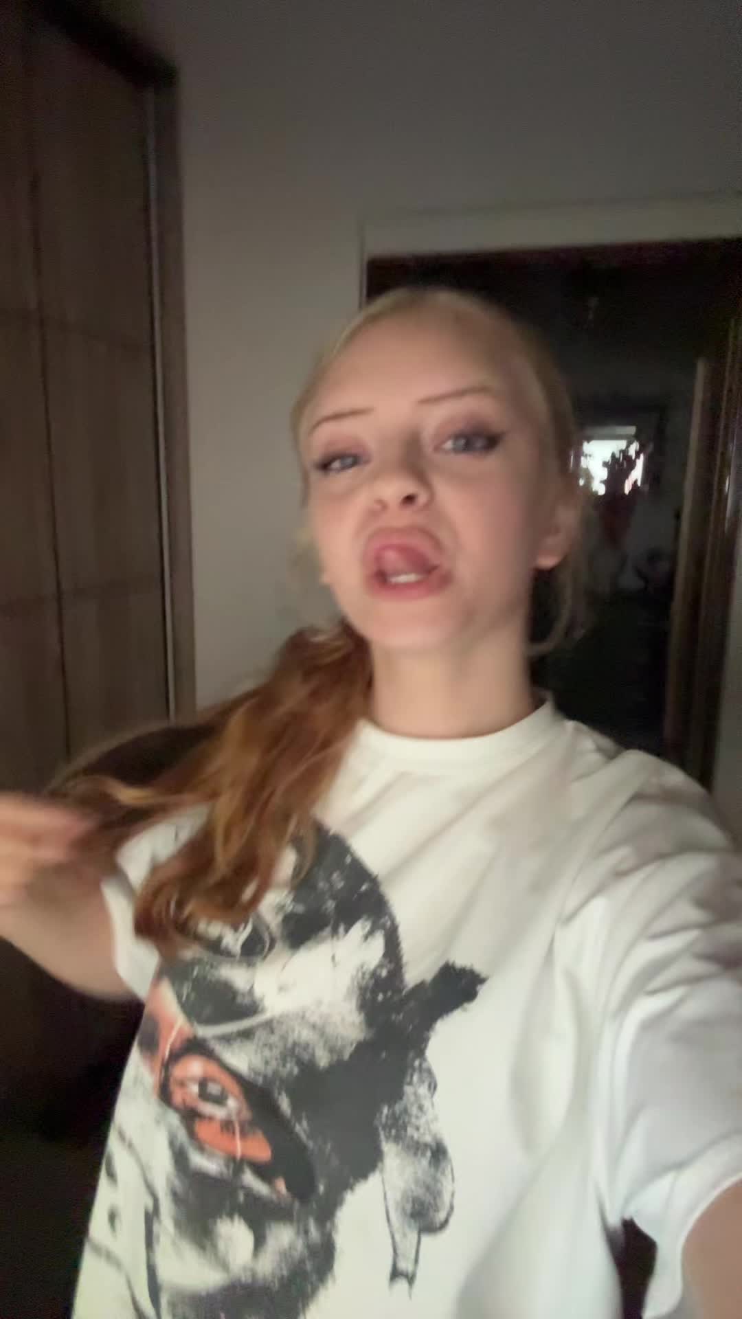 @vikuska_