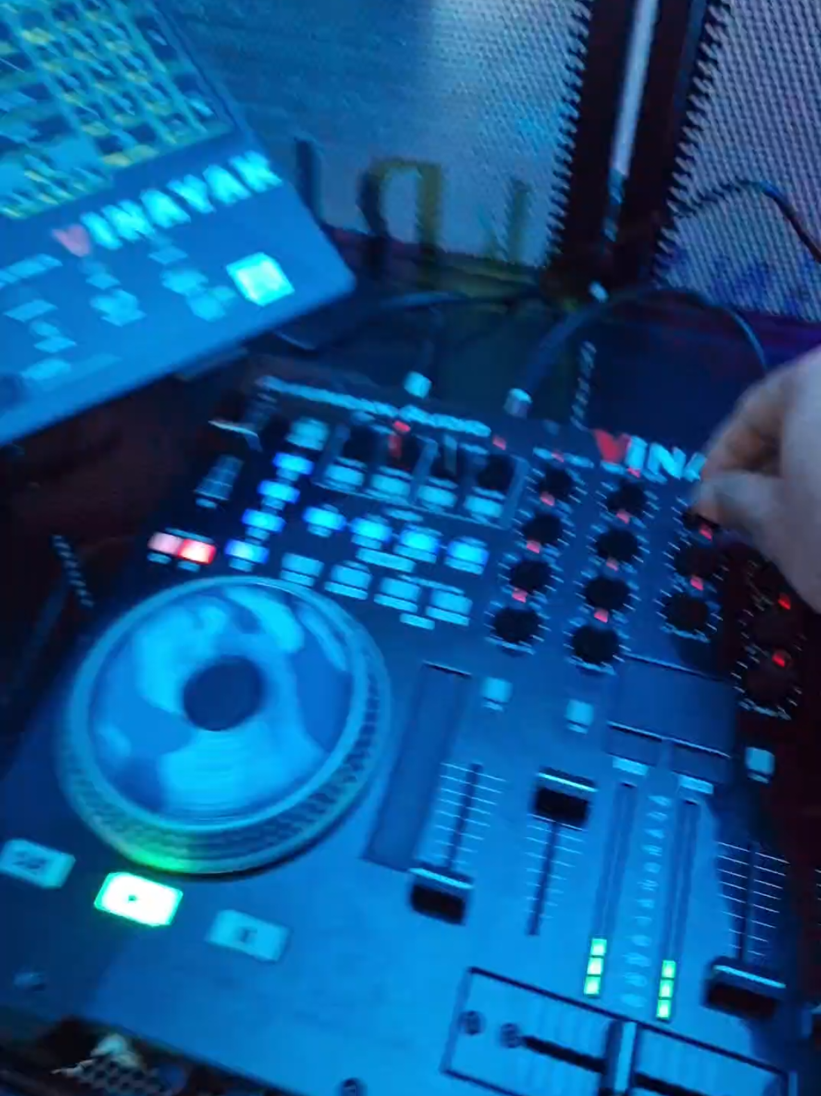 @VINAYAK_DJ_SOUND_DIU