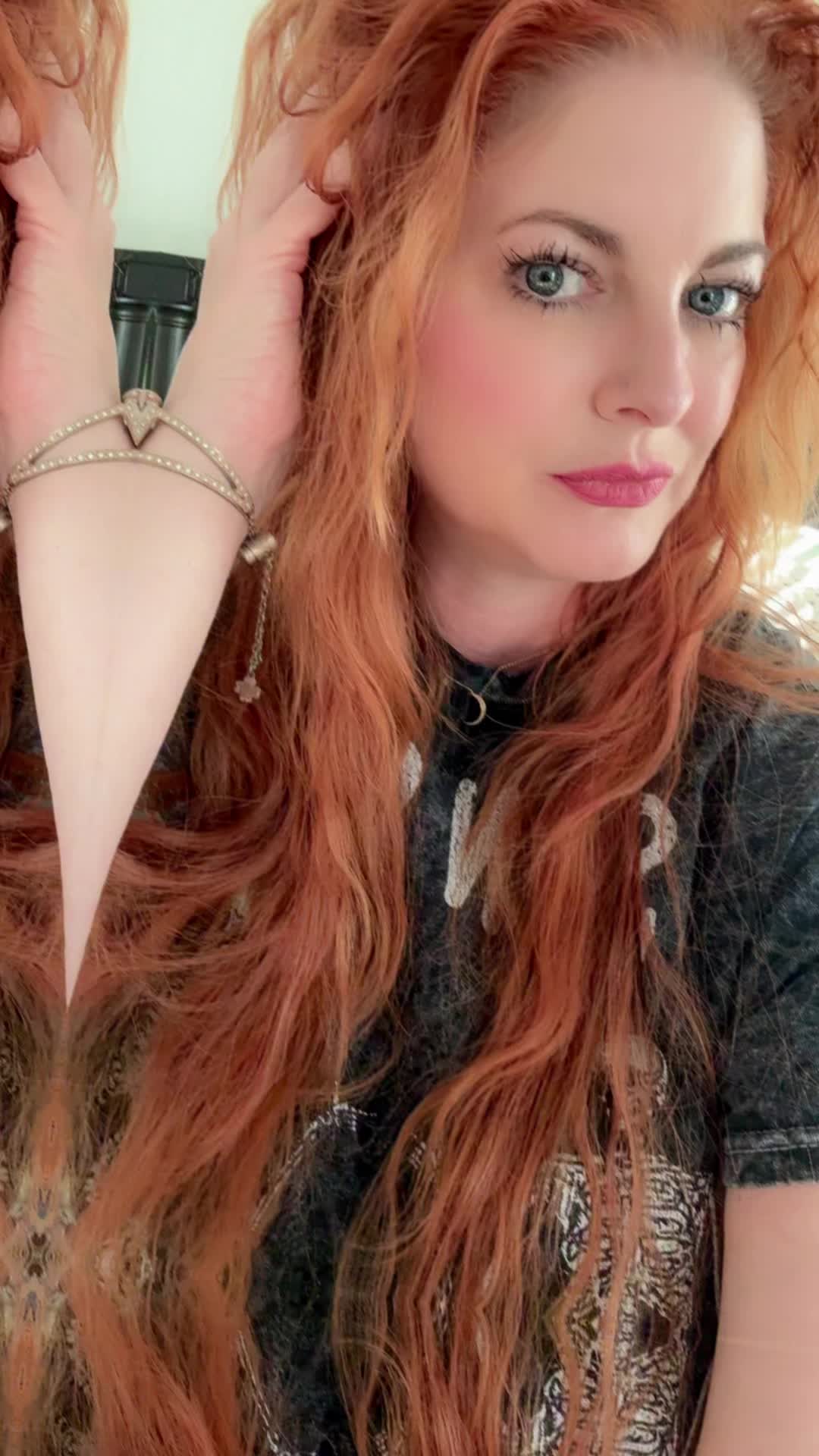 @TJ 🦄