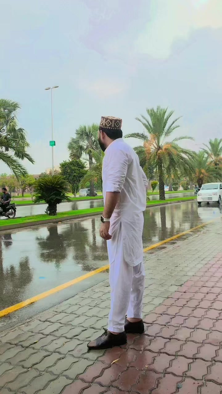 @Dewan Shahid Fareed Chishti 💫