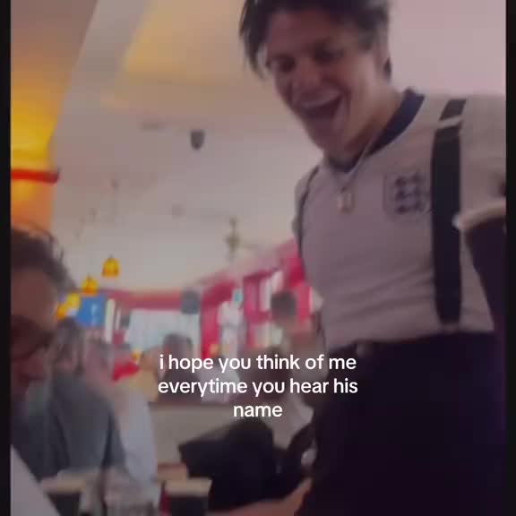 @tiana (yungblud&rsquo;s version) 🖤
