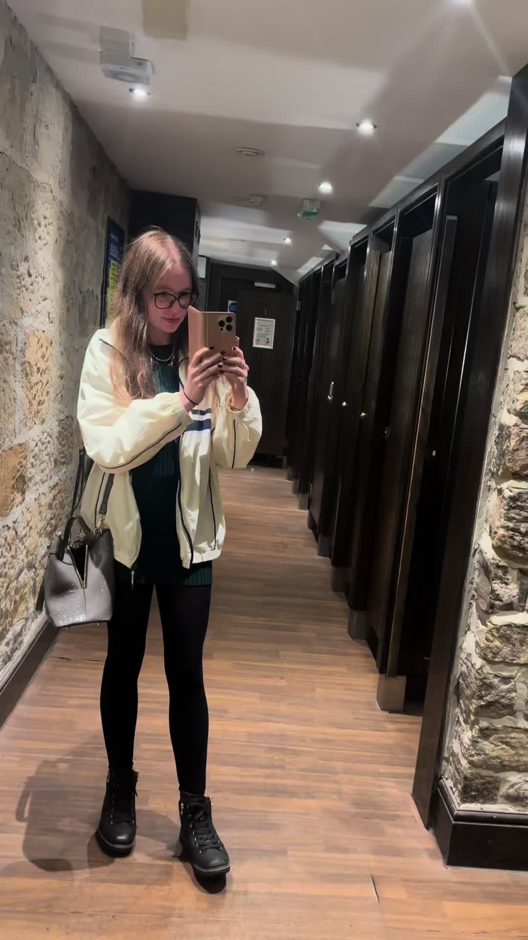 @Rebecca🪼