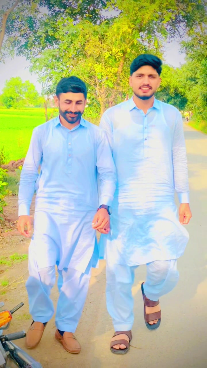 @GoNdAl 😎