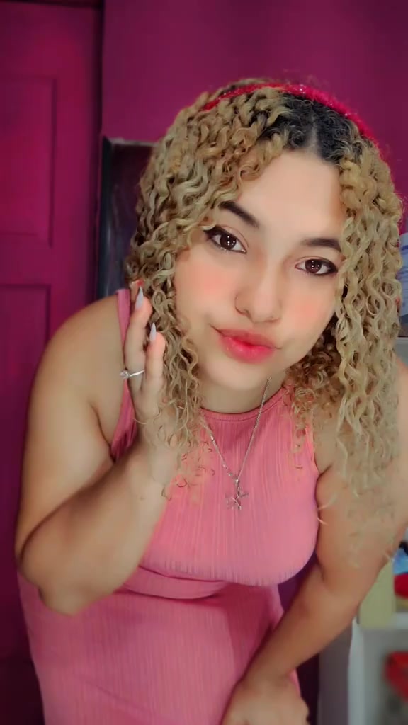 @Cär♡l👩⚕️🤍🥰