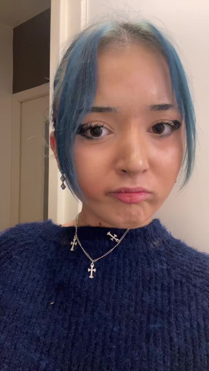 @sashavlt_