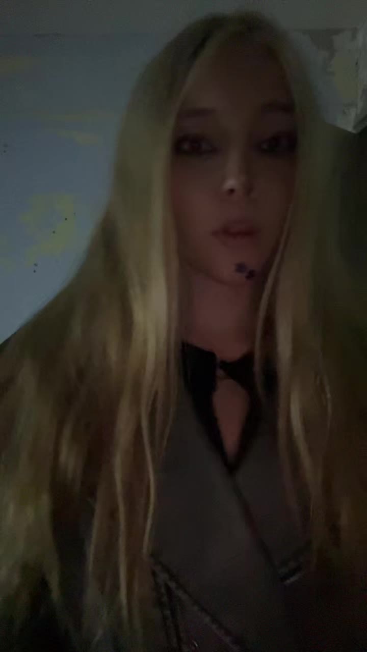 @Соффийка🪼