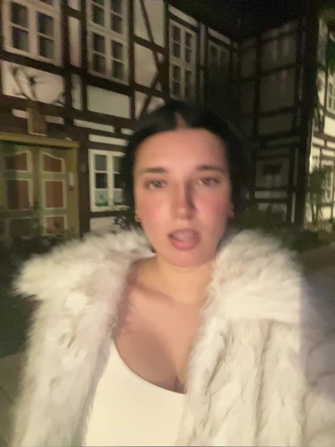 @๐๐