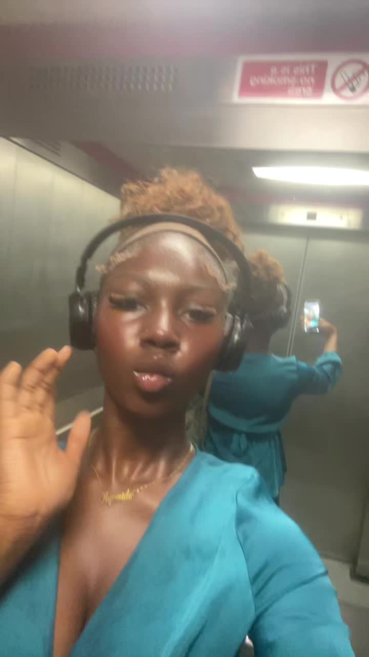 @Ayo💋