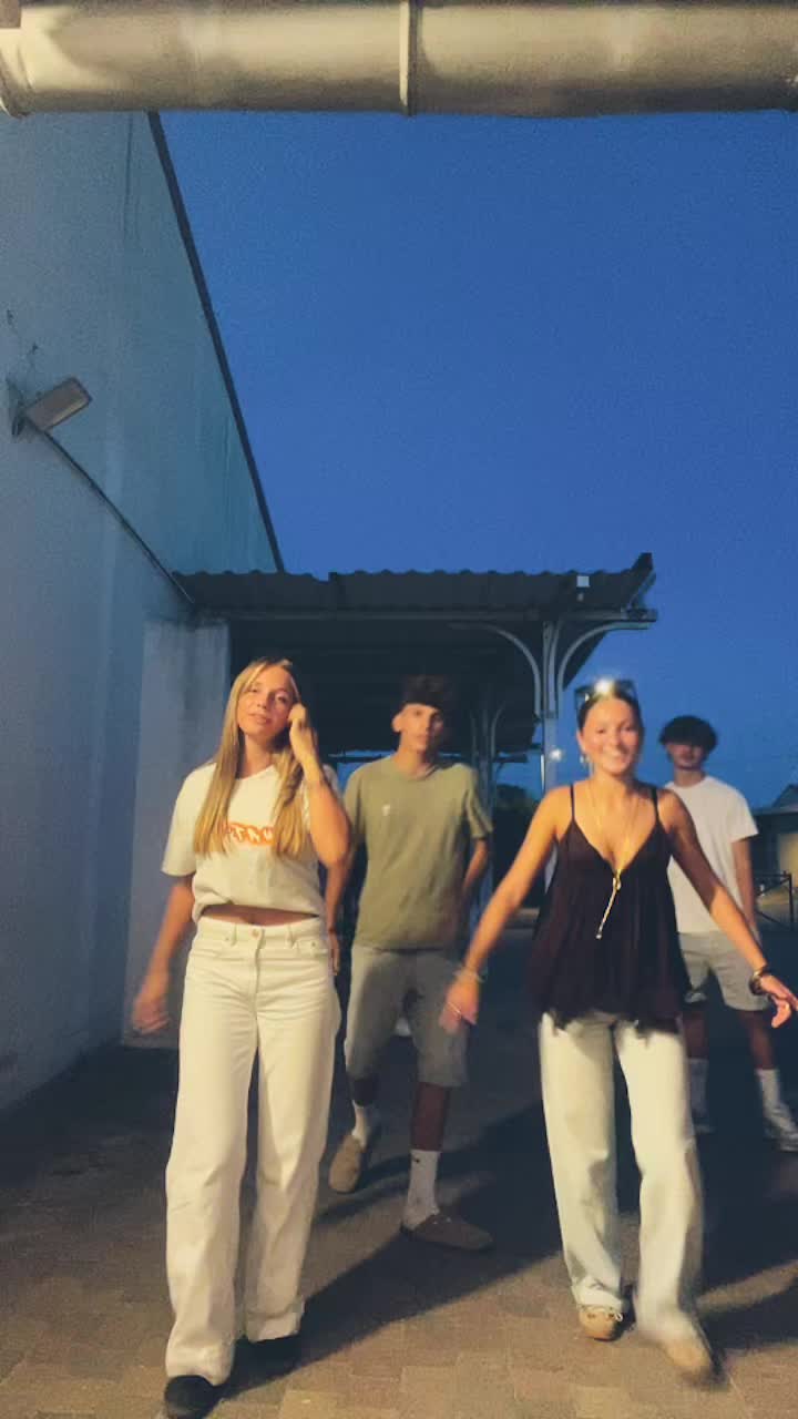 @𝐦𝐚𝐢𝐚
